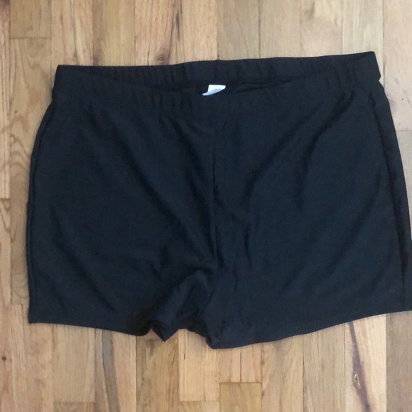 Black swimming suit - NEW! - Picture 3 of 3